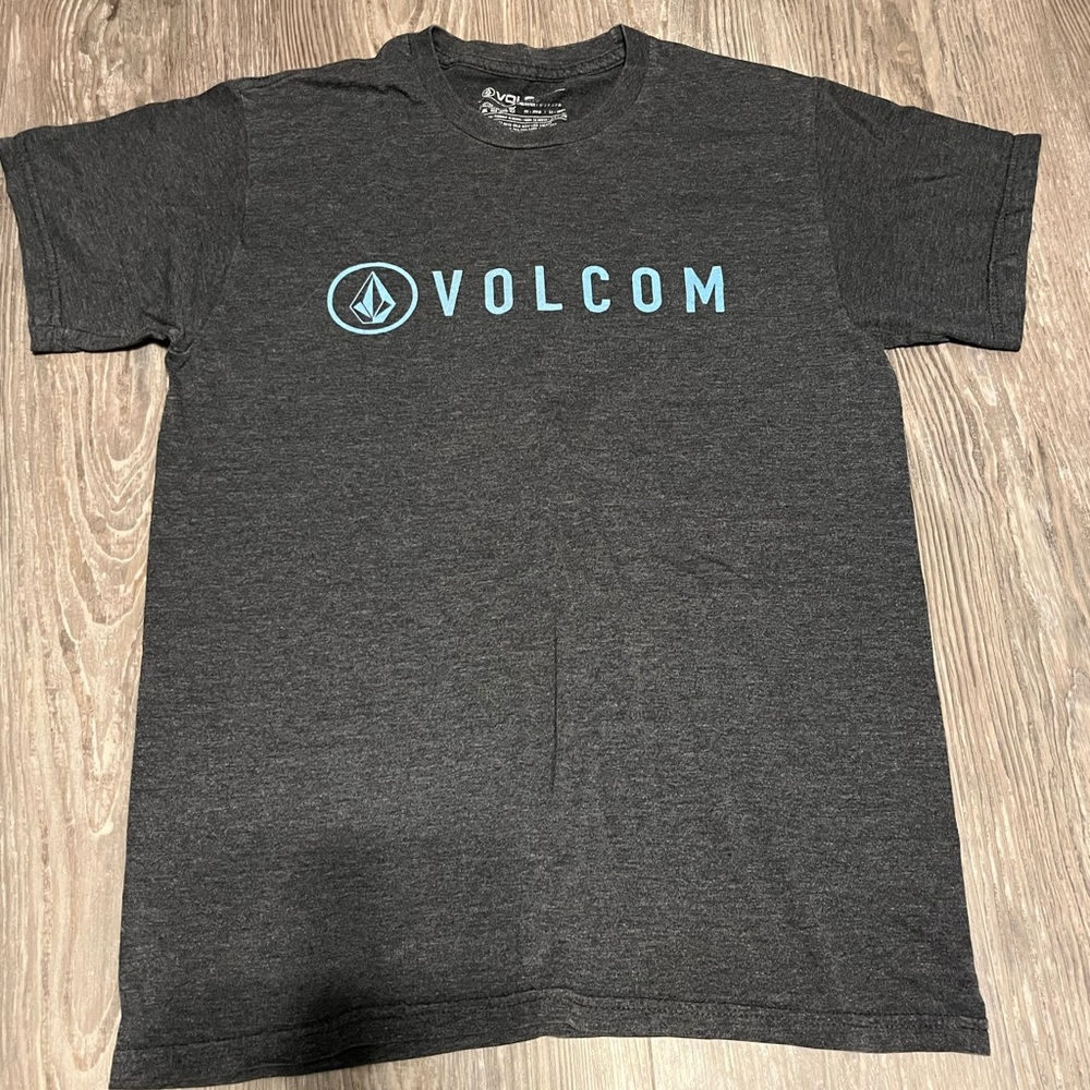 Men’s Volcom Tee